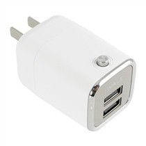 iWalk UNP001 双USB输出插脚折叠电源适配器高清图赏与IT168产品报价